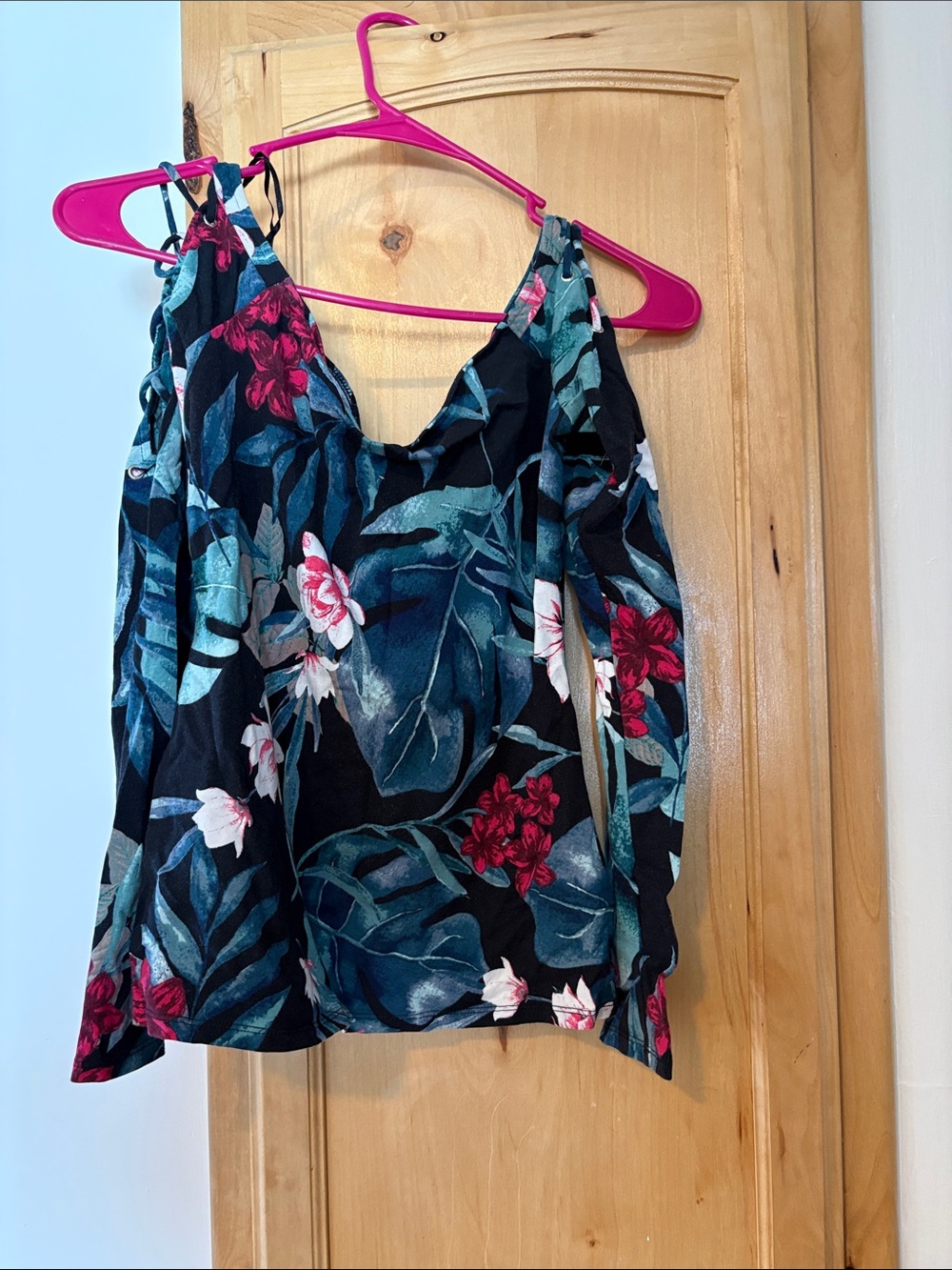 Floral Cold-Shoulder Tank Top - Black with Teal & Red Floral